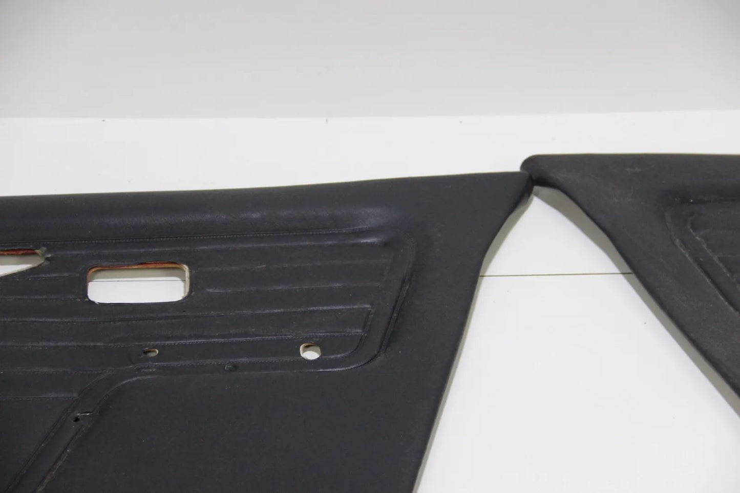 Original BMW E30 Touring Limousine Türpappe Vorne Hinten Links Rechts Schwarz