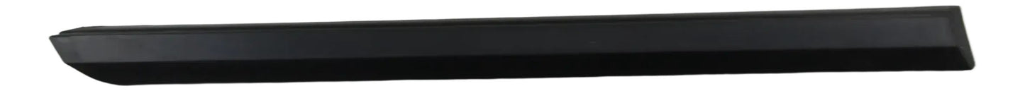 BMW E30 316i-325i Stossleiste Seitenwand hinten rechts beschädigt 51131965106