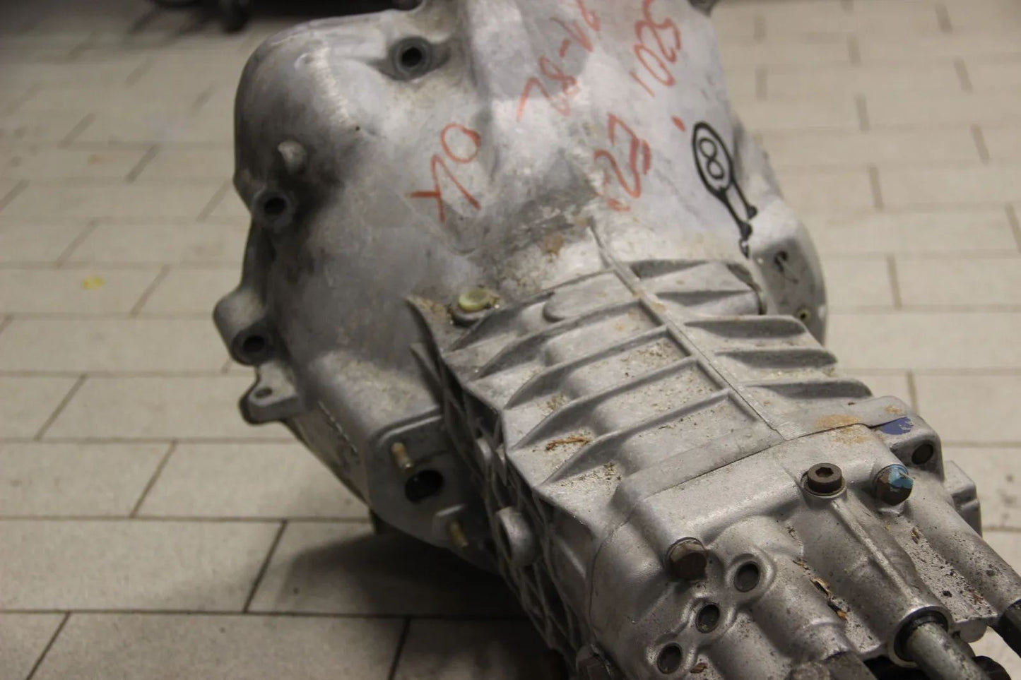 Original BMW Getriebe Getrag 242 E28 520i  242.0.0171.90 AX Gearbox OEM