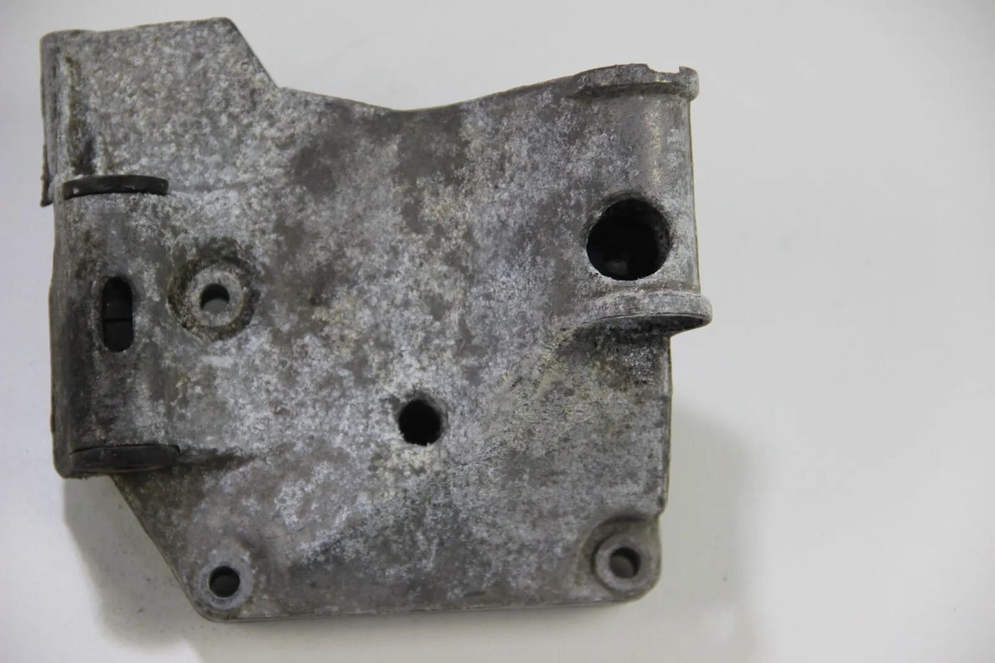 Original BMW E30 M40 Halterung Lichtmaschine Motorhalter 1721865  316i 318i 3er