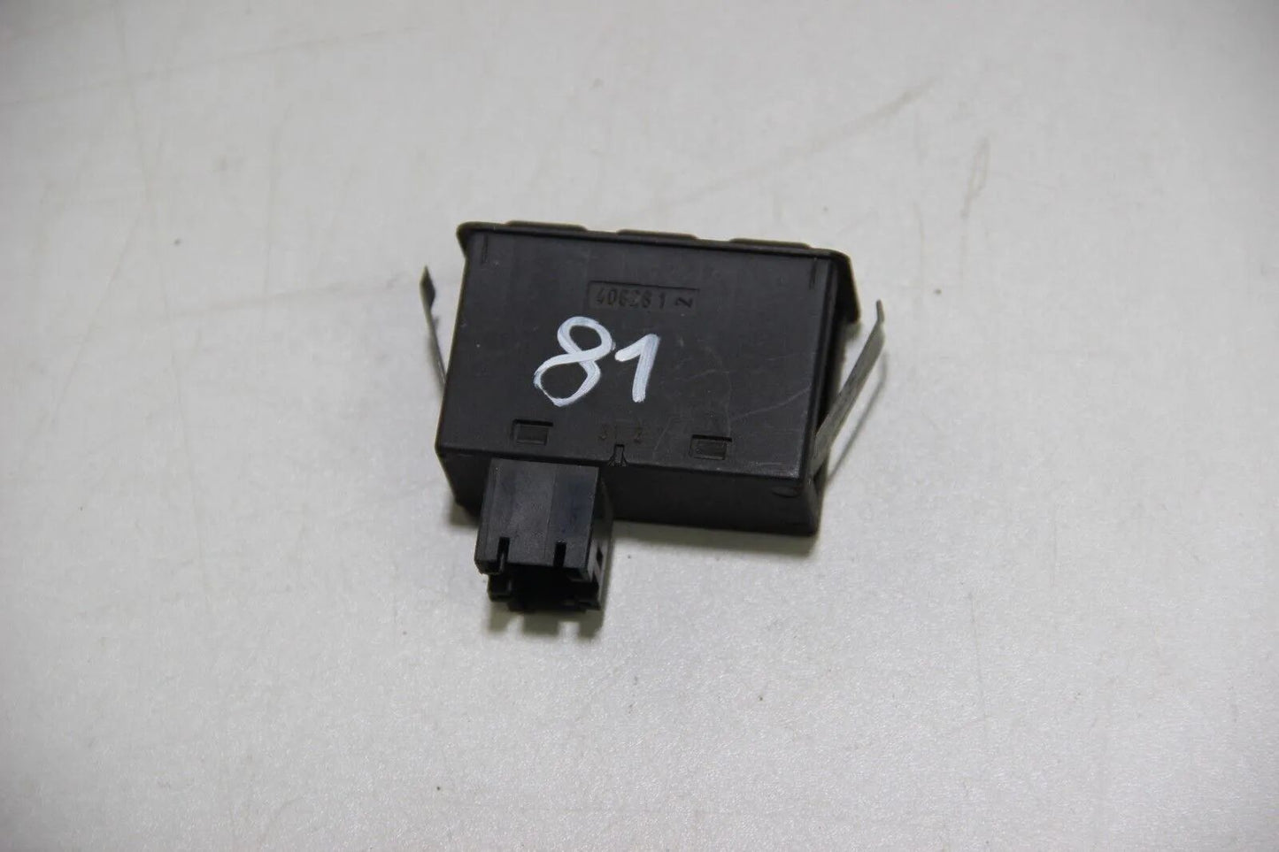 BMW E34 Schalter Beheizte Heckscheibe Heated Window switch 61311391767