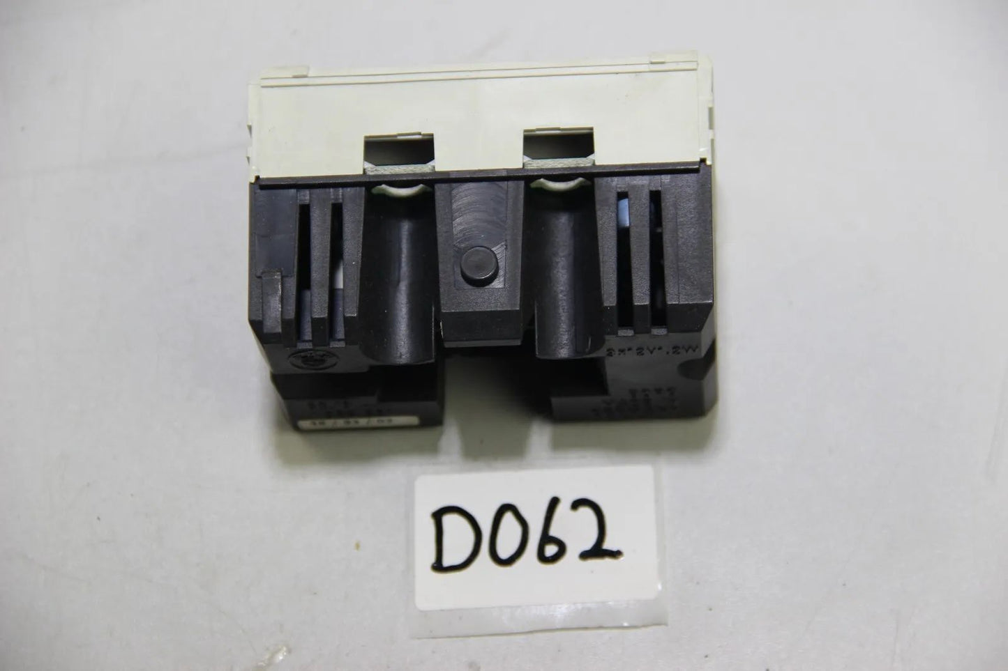 BMW E23 E34 5er 7er Bordcomputer Außentemperatur Digitaluhr 62131389551 NEU