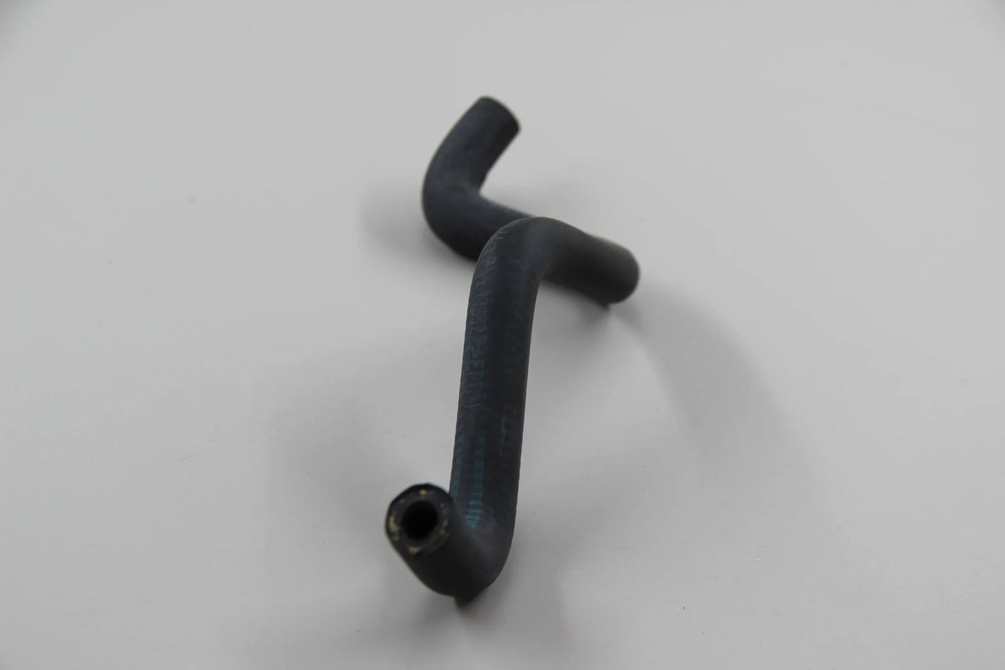 Original BMW E36 318i 318is Wasserschlauch 11511739244