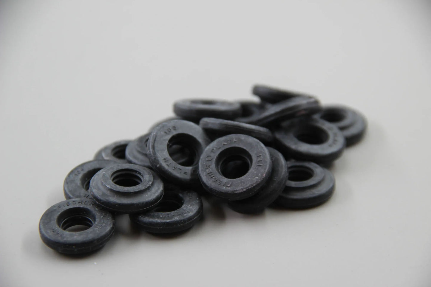 Original BMW E36 E46 E34 E32 25x Dichtgummi 11121437395