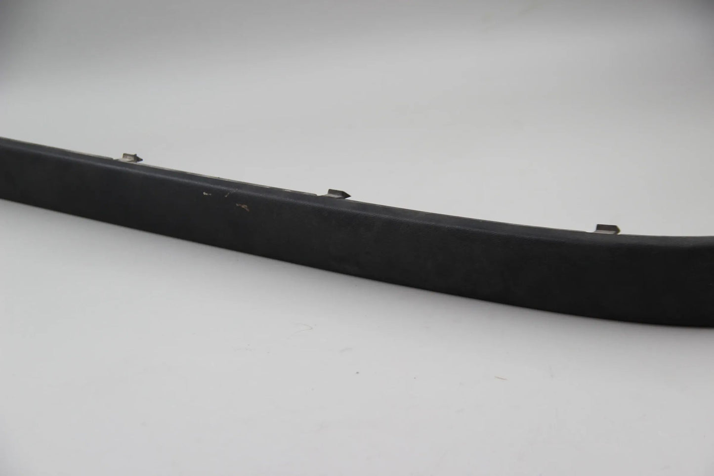 Original BMW E39 520d 520i 523i 528i  535i Stossleiste hinten links  51128159377