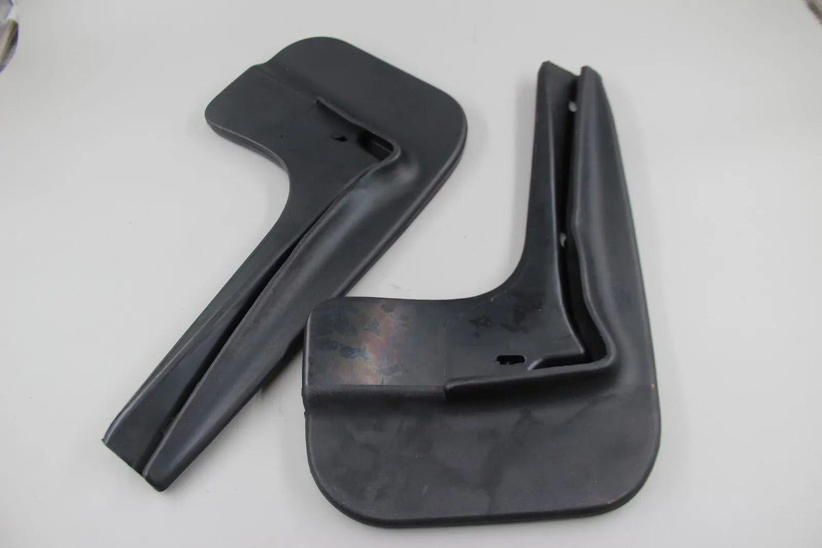 Original BMW E36 3er Reihe Satz Schmutzfänger vorn NOS 82119413525