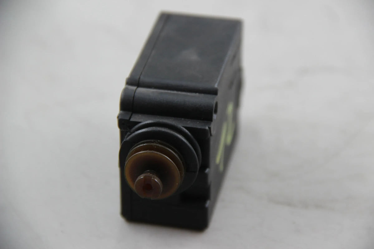 Original BMW E39 Stellantrieb Heckklappe NOS NLA 67118377569