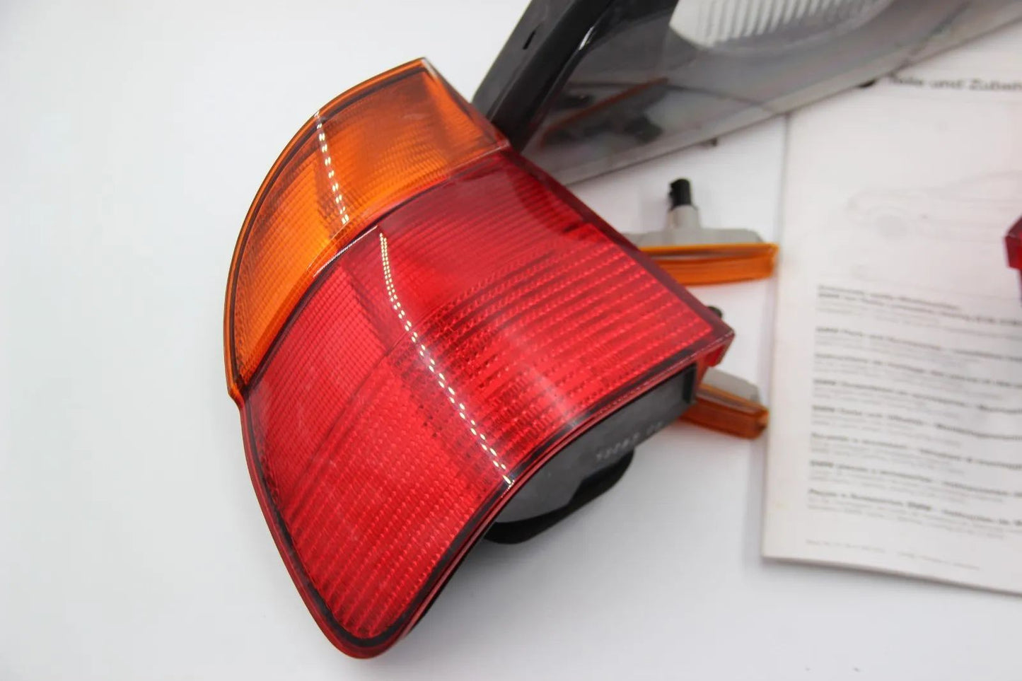 Original BMW E39 5er 520i-540i Umbausatz Blinkleuchten Orange NOS 82199408460