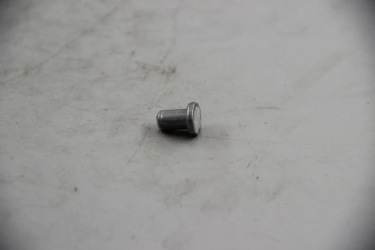 Original BMW E46 E90 E91 Bolzen D=6X12 Armaturenbrett Zierbolzen 51418215278