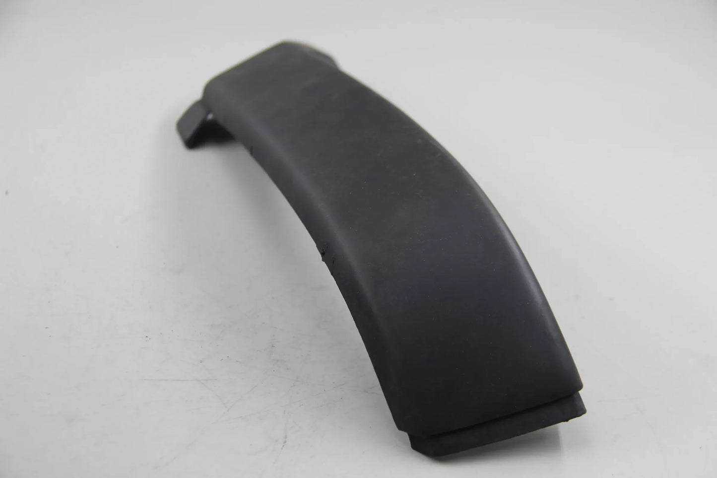 Original BMW E30 316 318i 320i 323i 325i 325ix Stossleiste rechts 51111888274