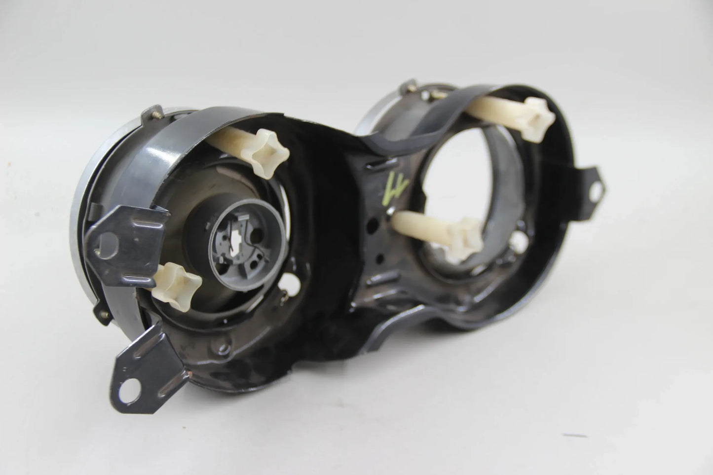 Original BMW E12 Frontscheinwerfer Links Hella 305110480