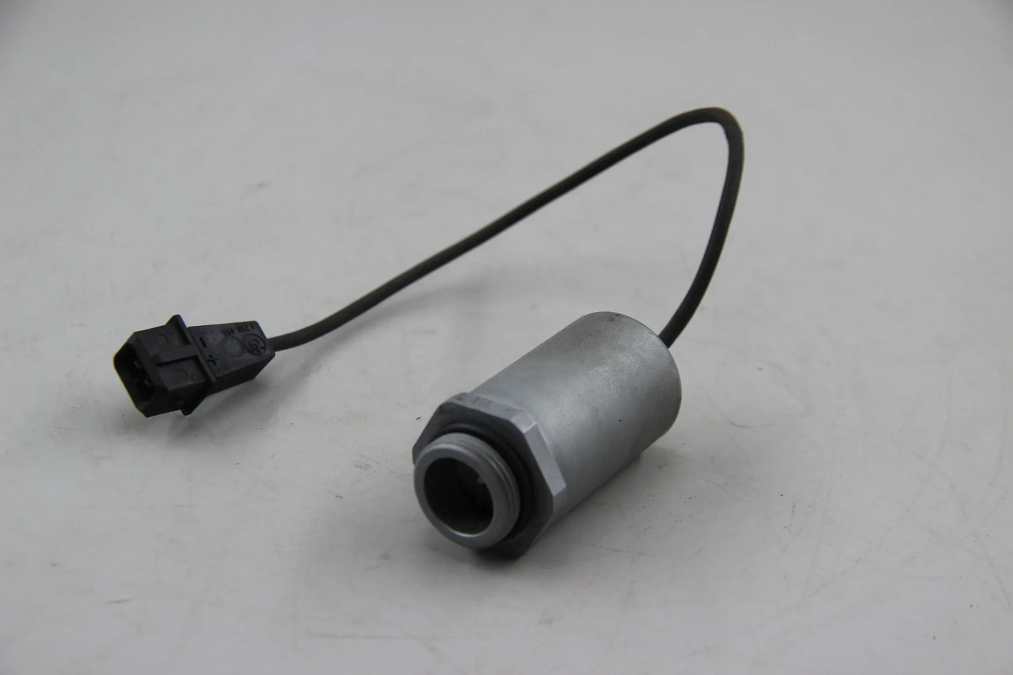 Original BMW E36 E34 Magnetschalter 11361738494