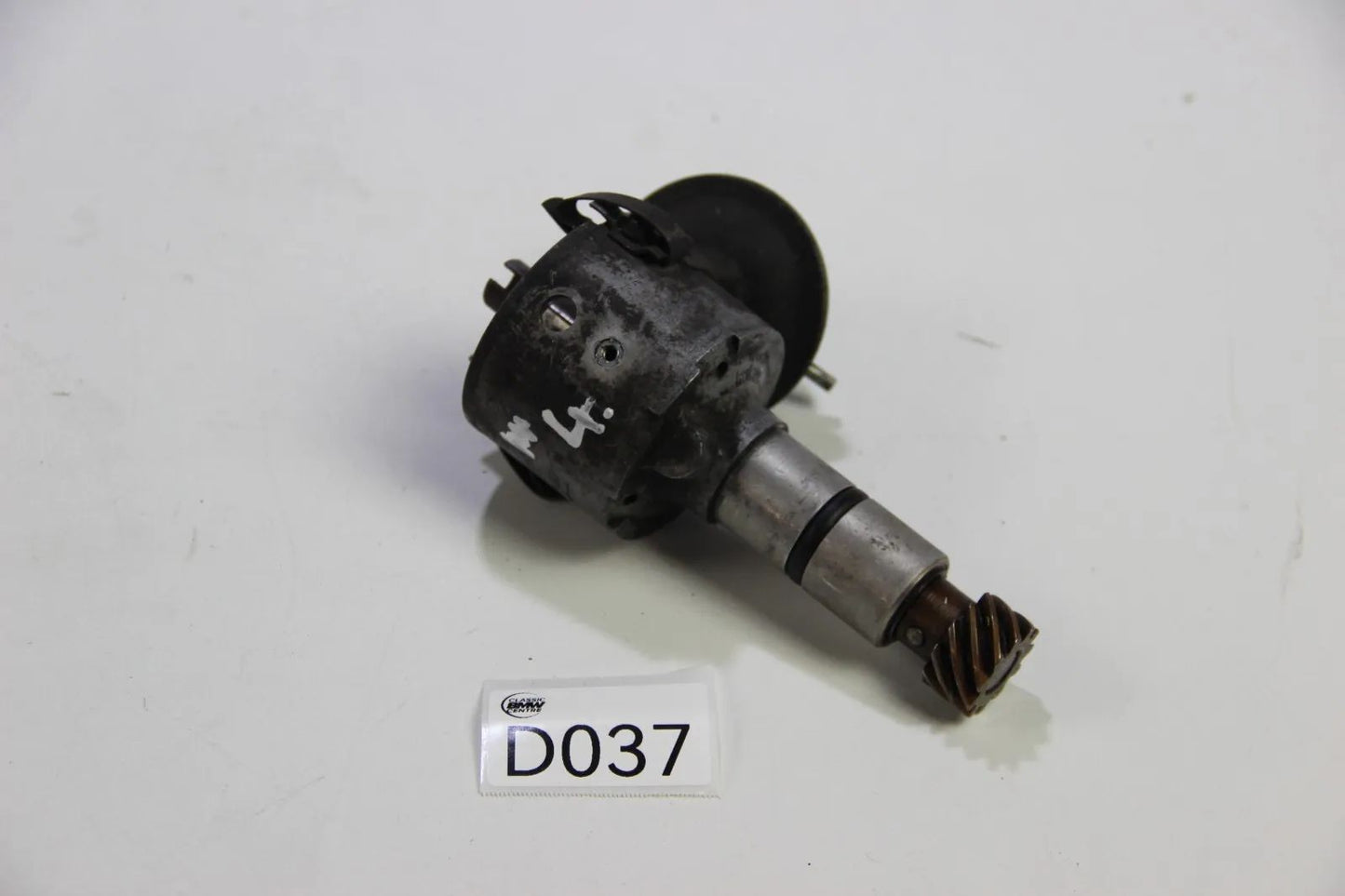 Original BMW E3 E9 E12  Zündverteiler Bosch 0231169007 Ignition Distributor