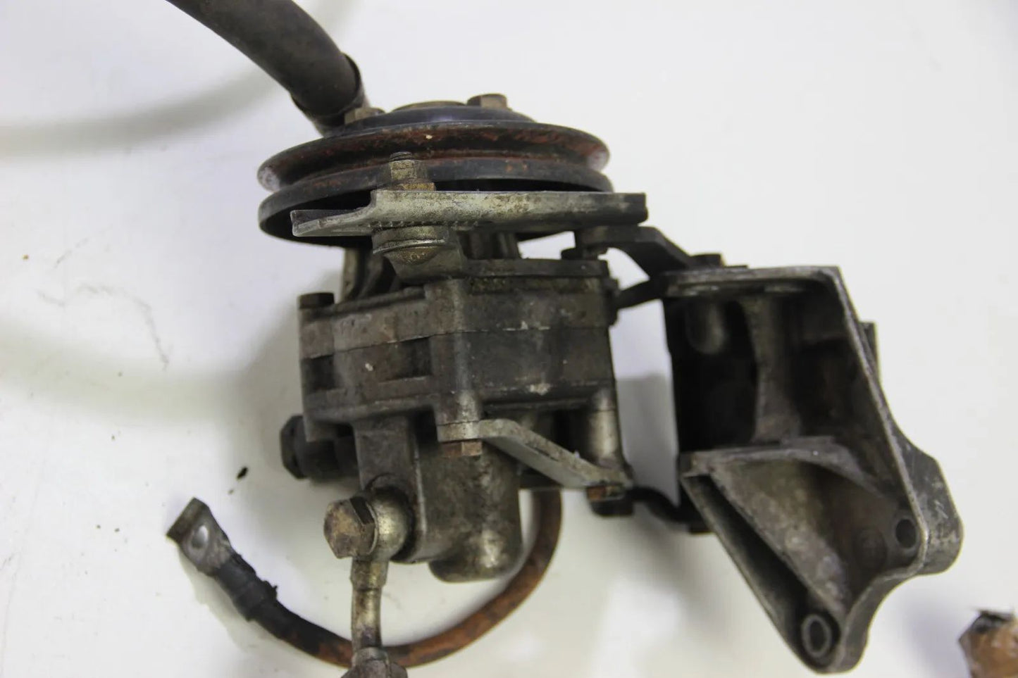 BMW Z1 2.5 M20 Servopumpe Lagerbock Leitungen Servolenkung 1134594 1264643