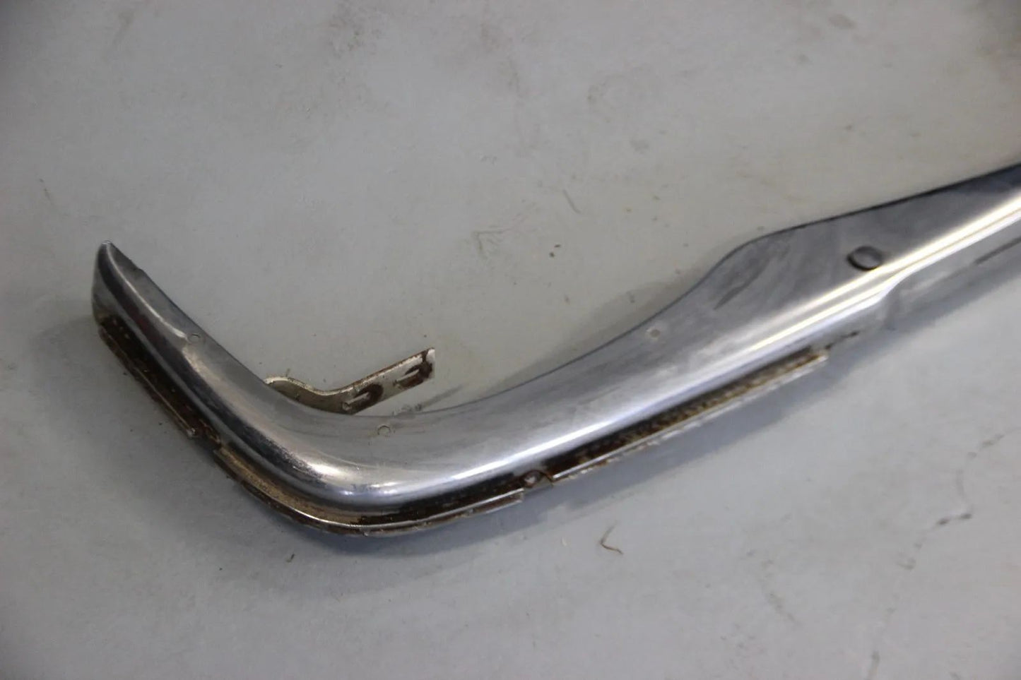 Original Mercedes W108 W109 S-Klasse Stoßstange Hinten Chrom Rear Bumper Chrome