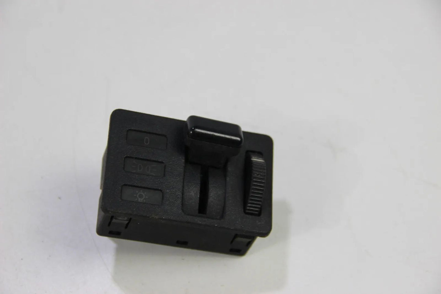 Original BMW E28 5er Lichtschalter light-switch mit Nebelscheinwerfer 1375515