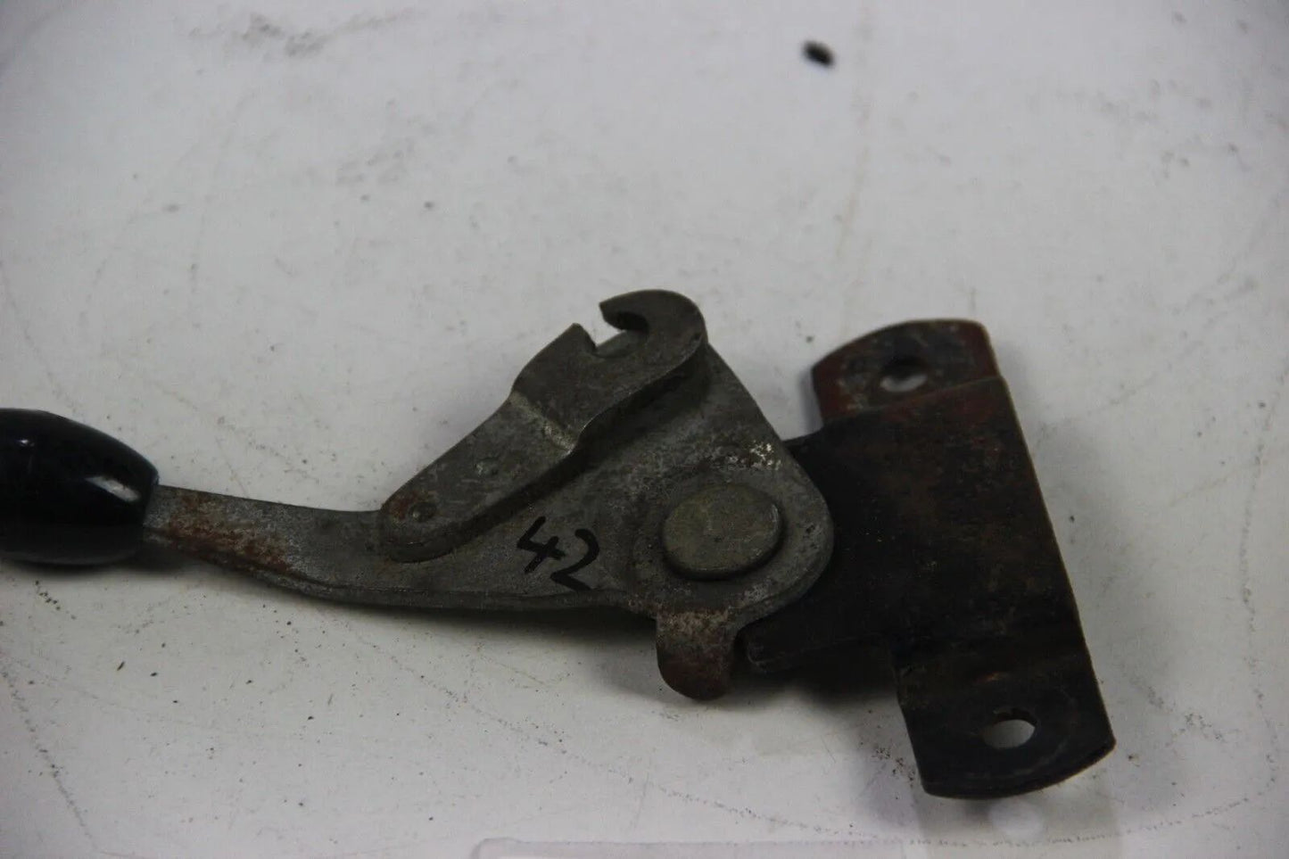 Original BMW  E10 1502 1602 1802 2002	Hebel Motorhauben Öffner Bonnet Opener