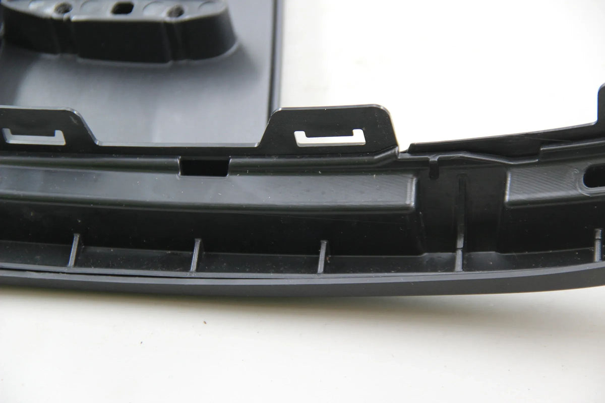 Porsche GT4 RS Stossfänger vorn Spoiler seitlich Schwarz L 982807100A OK1 9GT800161