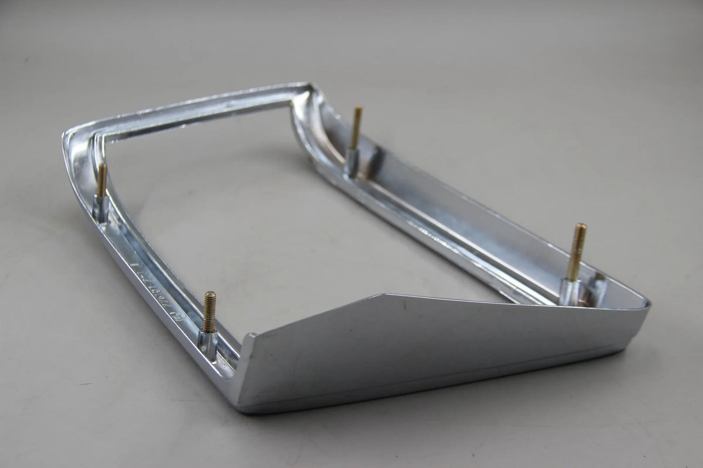 Original BMW E12 518-528 Rücklicht Chromrahmen Ziehrrahmen links 63211354421