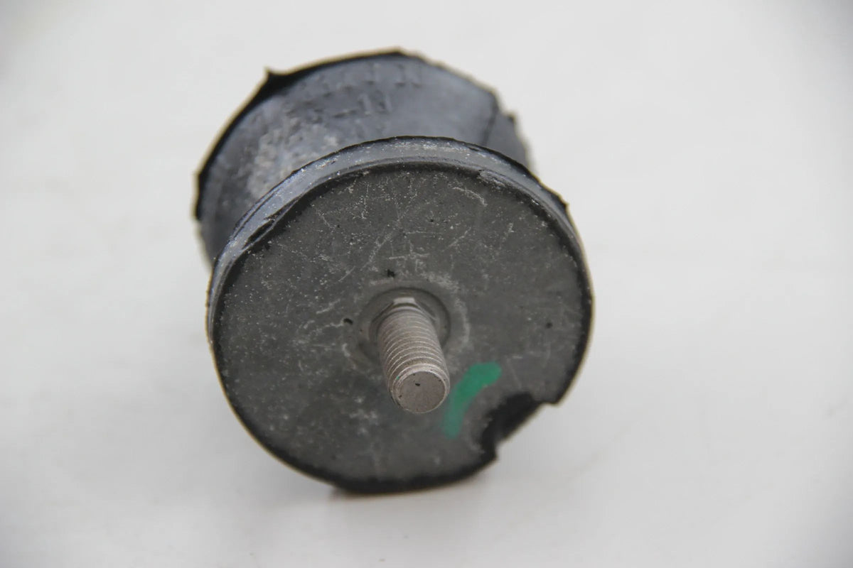 Original BMW E34 525i Limousine Gummilager 22316753316