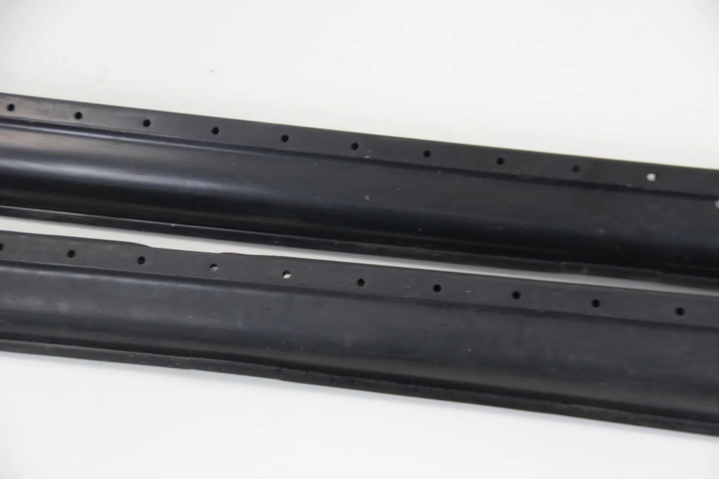 Mercedes W108 W109 S-Klasse LANG Längsträger NOS Re+Li A 1096300140 1096300240