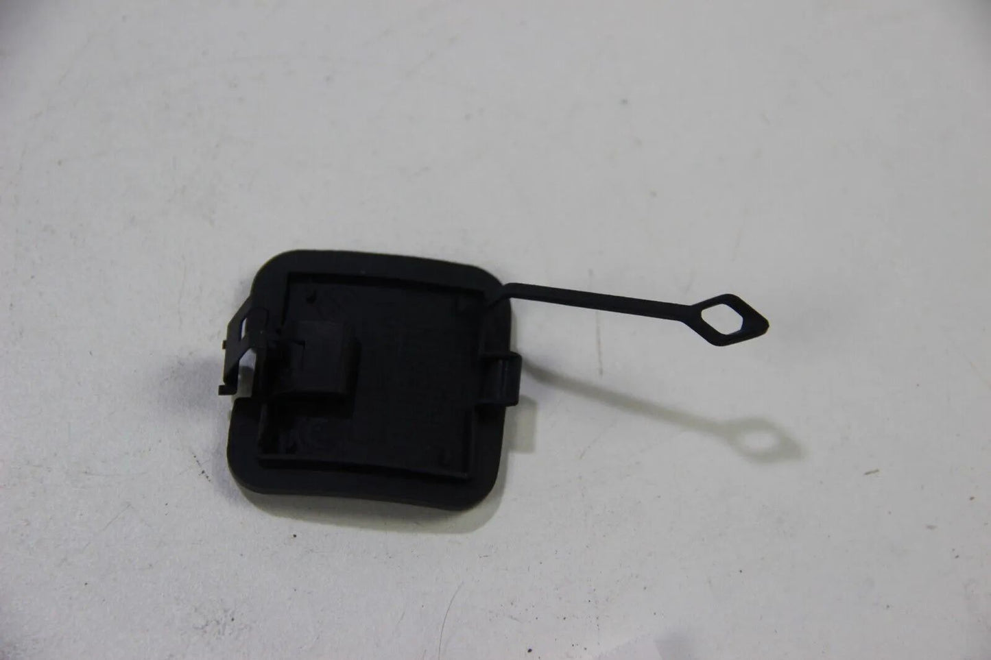 NEU Original BMW E46 Klappe Abschleppöse grundiert 51128215120 Abdeckung