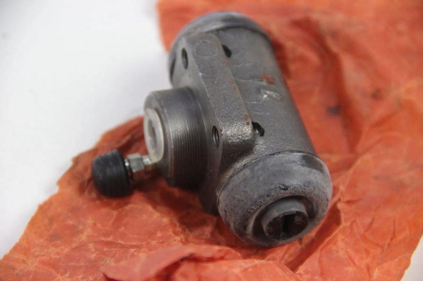 NEU Original BMW 114 E9 E12 M10 M20 Radzylinder D= 22,20mm 34211103392 Trommel