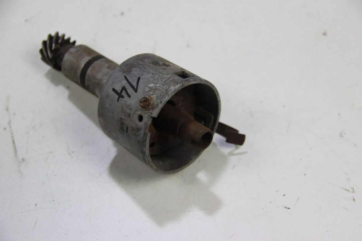 Original BMW E10 2002 Zündverteiler Bosch Distributor OEM M10 0231188001