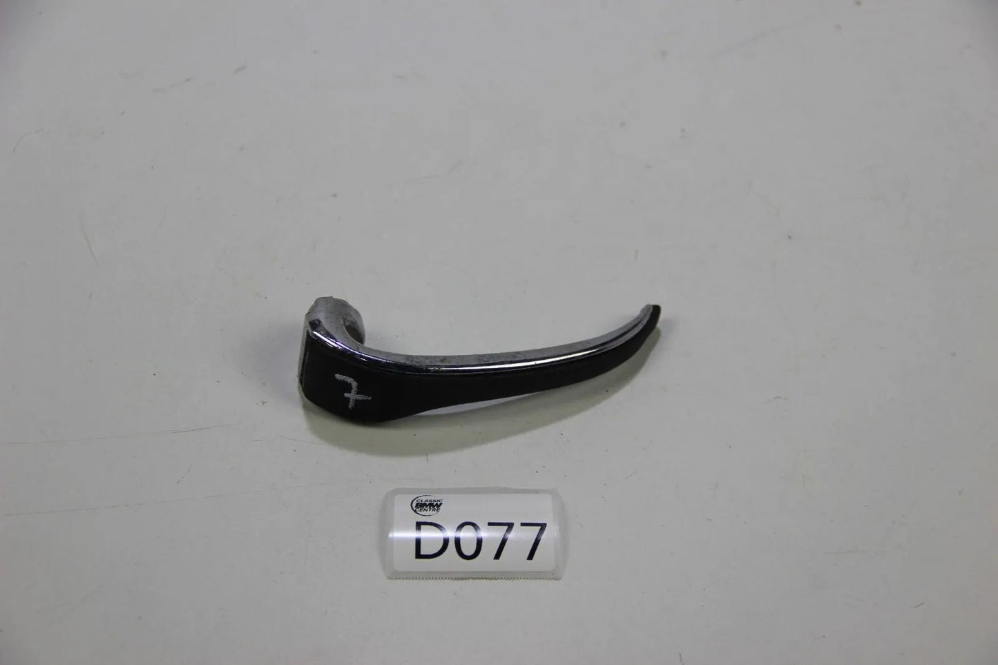Original BMW E24 E3 E9 E10 E12 Griff Türgriff innen links Door Handle 1806003