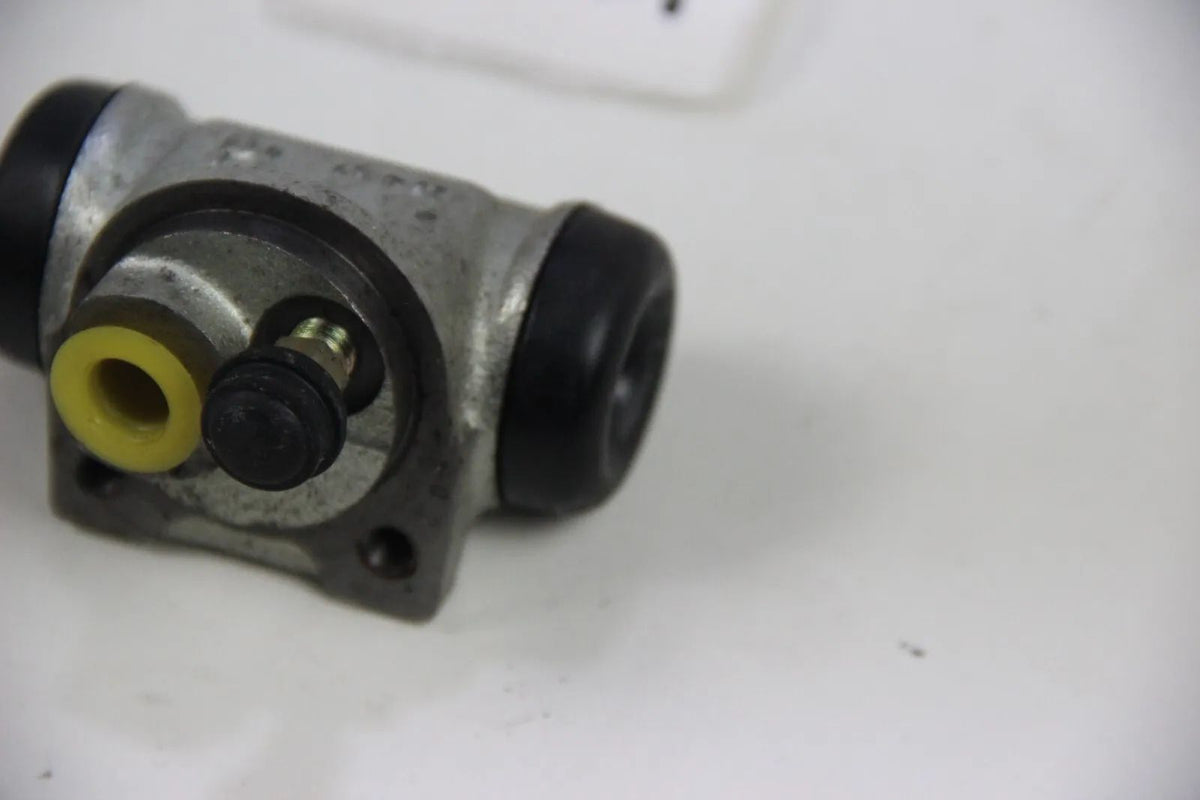 Original Radzylinder Fahrzeugtechnik Ebern Gmbh R19065A1