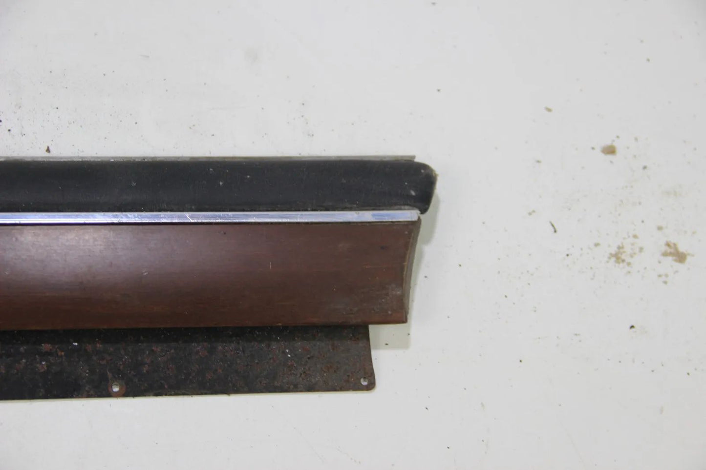 BMW E9 2.5 2.8 3.0 CSI CSL  Verkleidung Fensterschachtleiste hinten links Holz