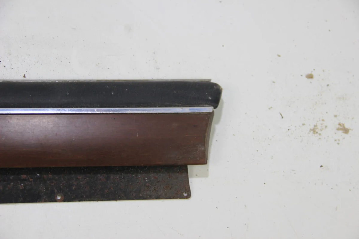 BMW E9 2.5 2.8 3.0 CSI CSL  Verkleidung Fensterschachtleiste hinten links Holz