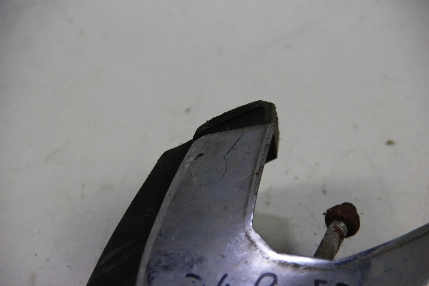 Original BMW E3 Stoßstange vorn Horn rechts Stoßstangenhorn 51111800084