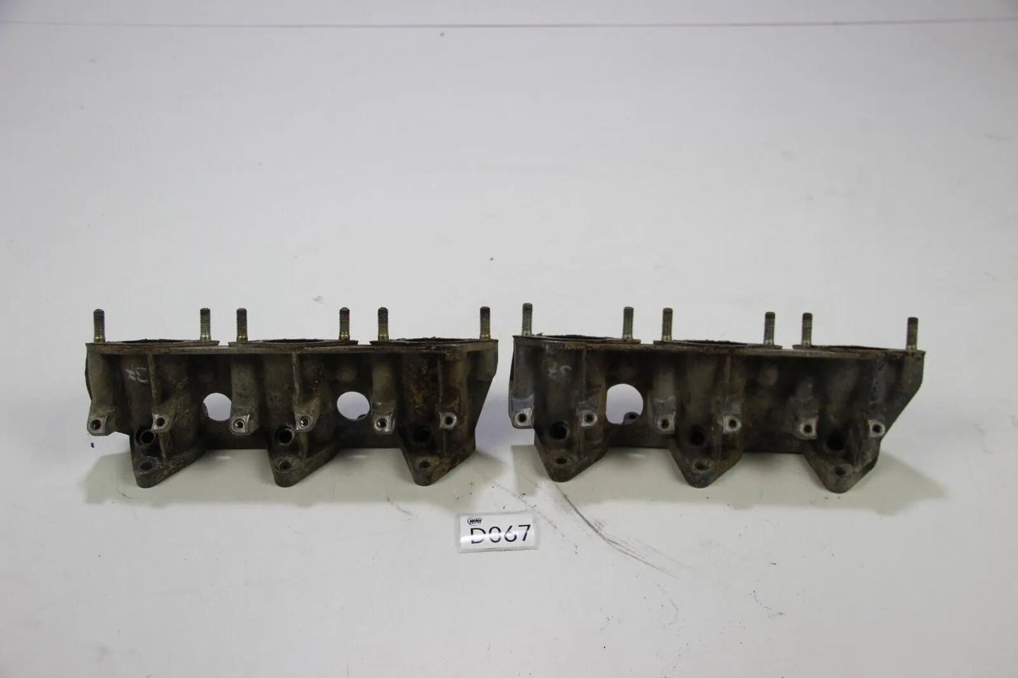 BMW E9 3.0 Csi E3 3.0 Si  Ansaugstutzen Zyl 1-3 & 4-6 11611256418 11611256415