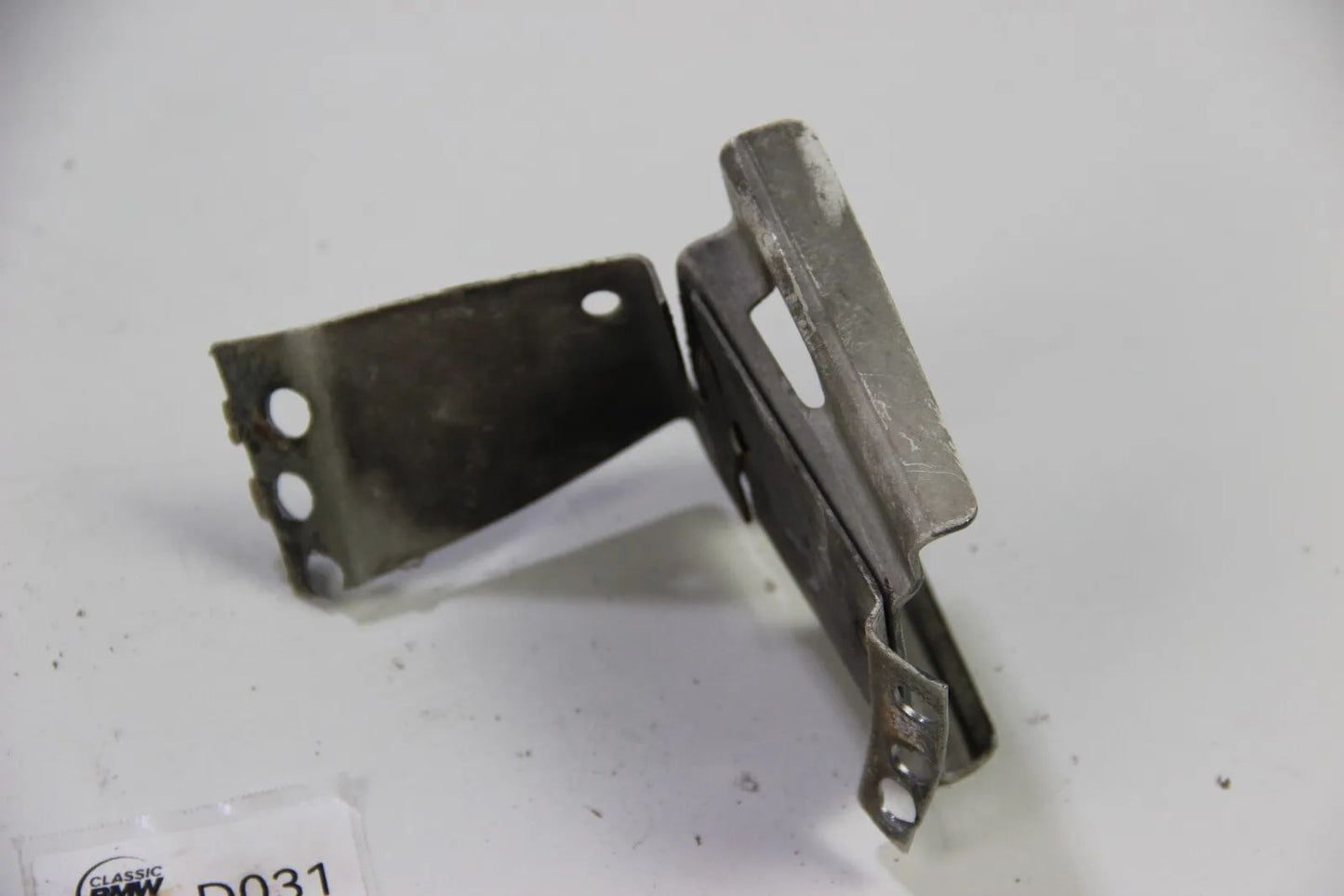 Original BMW E24 635csi Halterung Blech Repraturblech Wiwa Behälter 4141865602