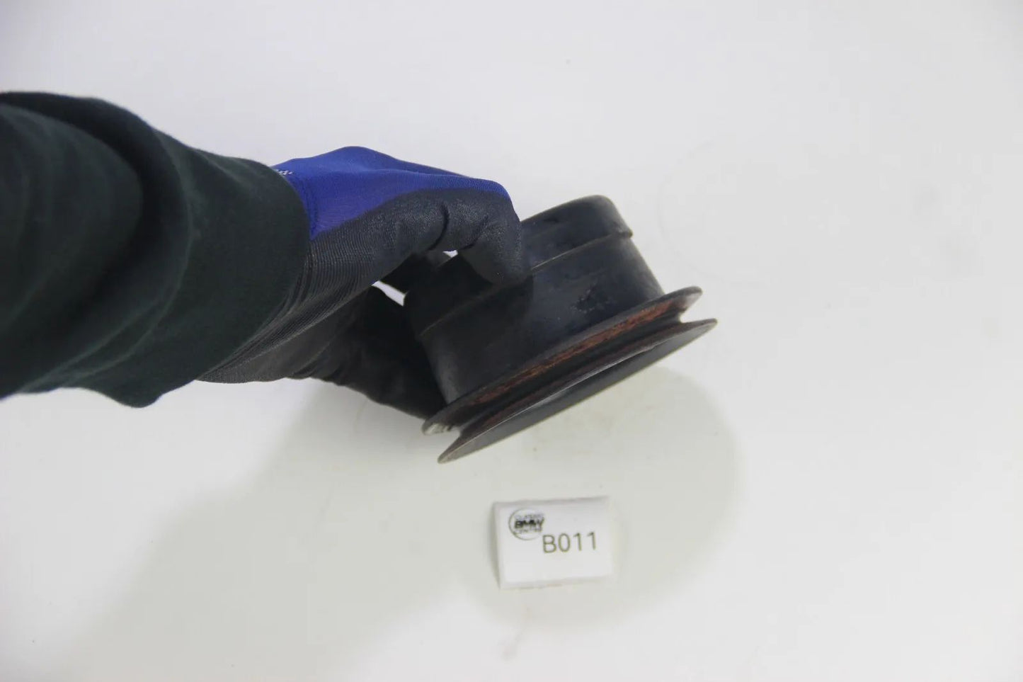 Original BMW E30 M3 E28 M10 Riemenscheibe Wasserpumpe 11511277728 Keilriemen