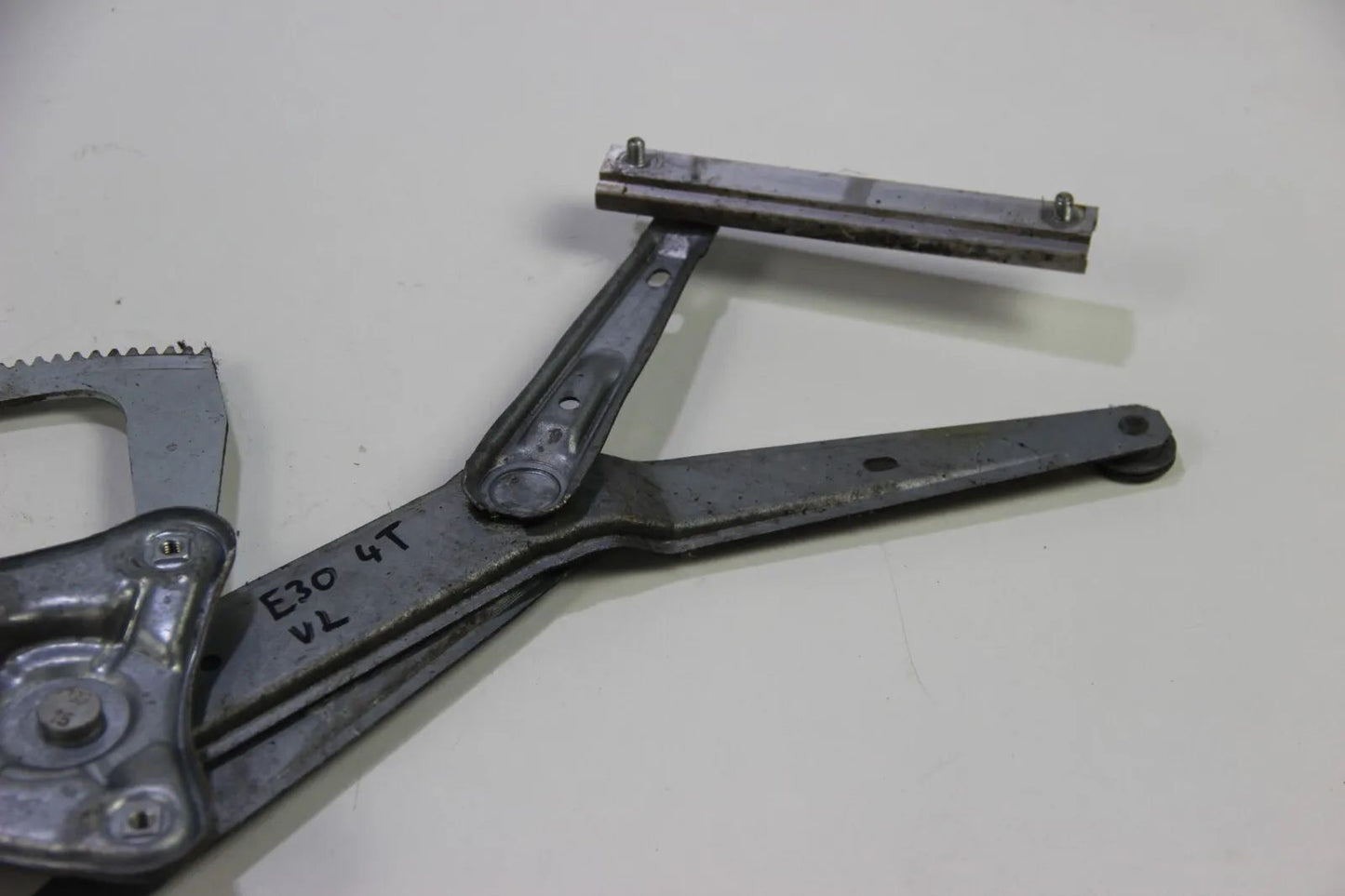 Original BMW E30 Fensterheber elektrisch 4-Türer links 513319323970 316i-325i 3e