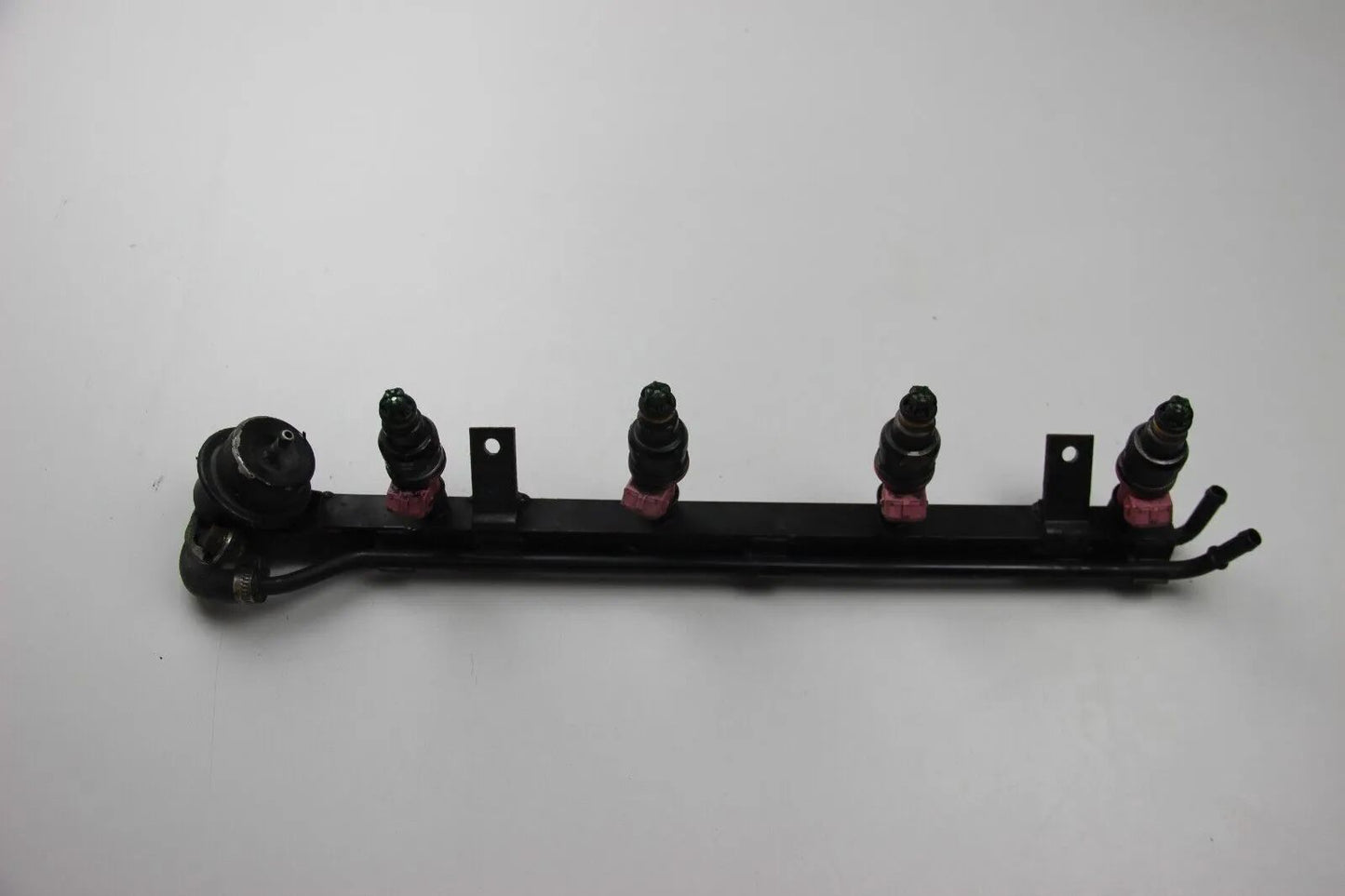 BMW E30 M3 Einspritzleiste Einspritzung Benzin fuel rail S14 Injektoren Injector