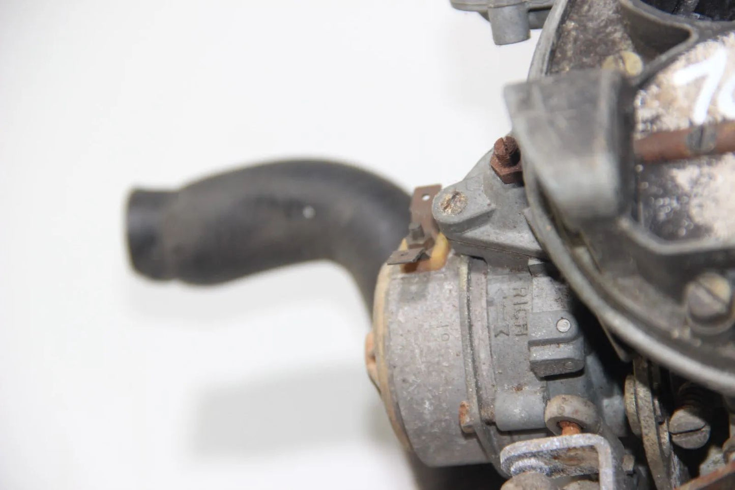 BMW M30 Oldtimer Vergaser Ansaugbrücke Krümmer 6 ZYL 1254376