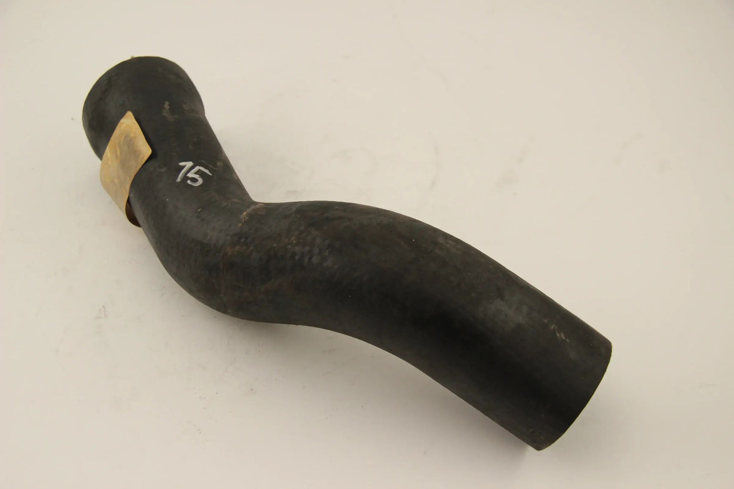 Original BMW E30 324td E34 524td Verbindungsschlauch Wasserschlauch 11612241394