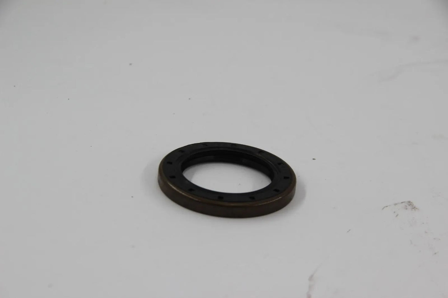 Original BMW E3 E9 E12 E24 E23 Wellendichtring Hinterchswelle 33411100599