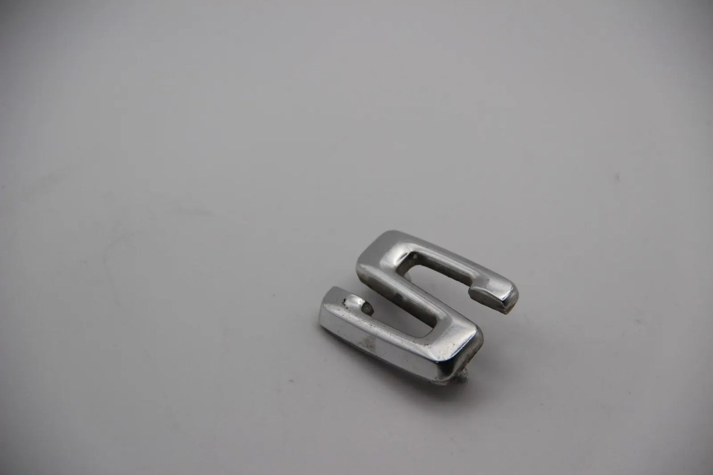 Original BMW S Modellbezeichnung Emblem Badge Schriftzug Typenschild