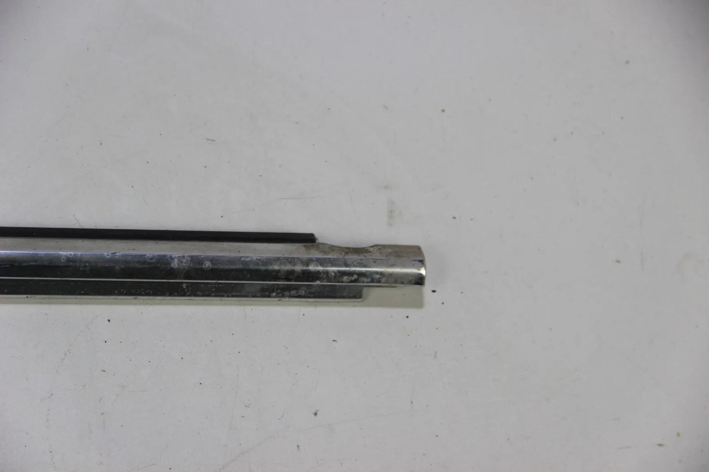 Original BMW E28 518i-535i M535i M5 Schachtleiste Hinten Chrom Tür hinten