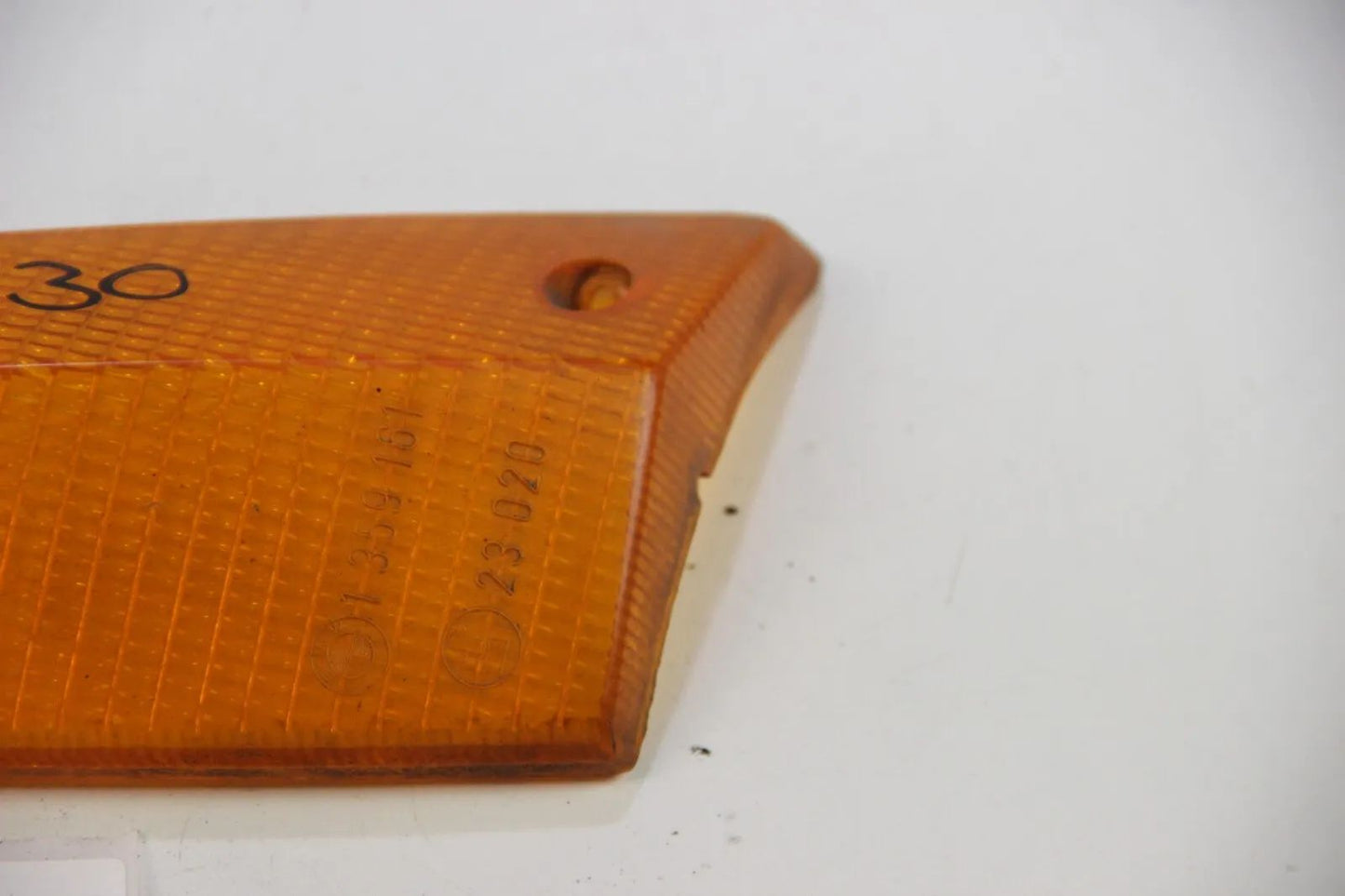 Original BMW E21 3er  Blinker Scheibe/Plastik links Lichtscheibe 1359162