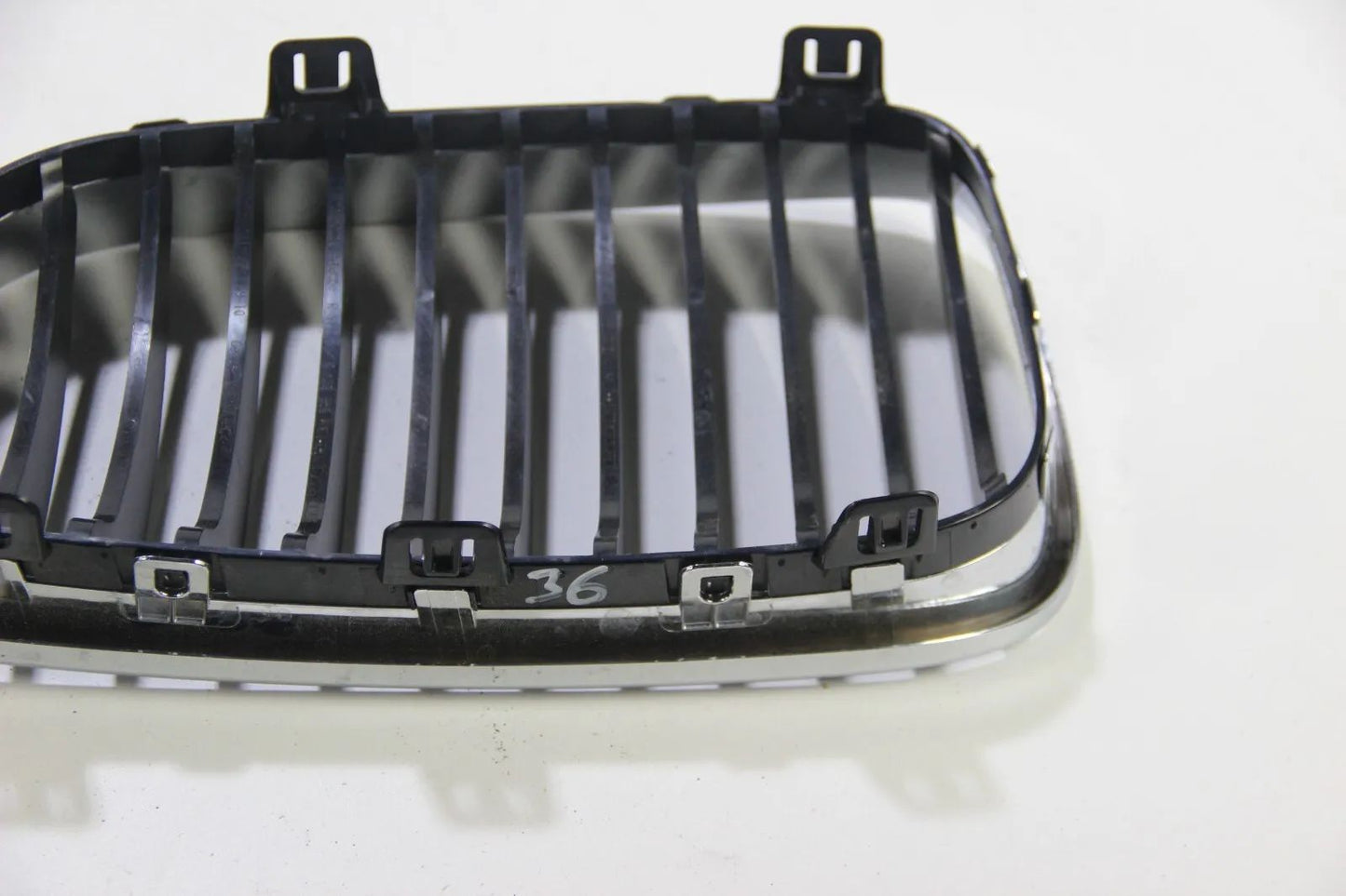Original BMW E81 E87 Ziergitter Chrom Niere Rechts Kühlergrill 51137166440