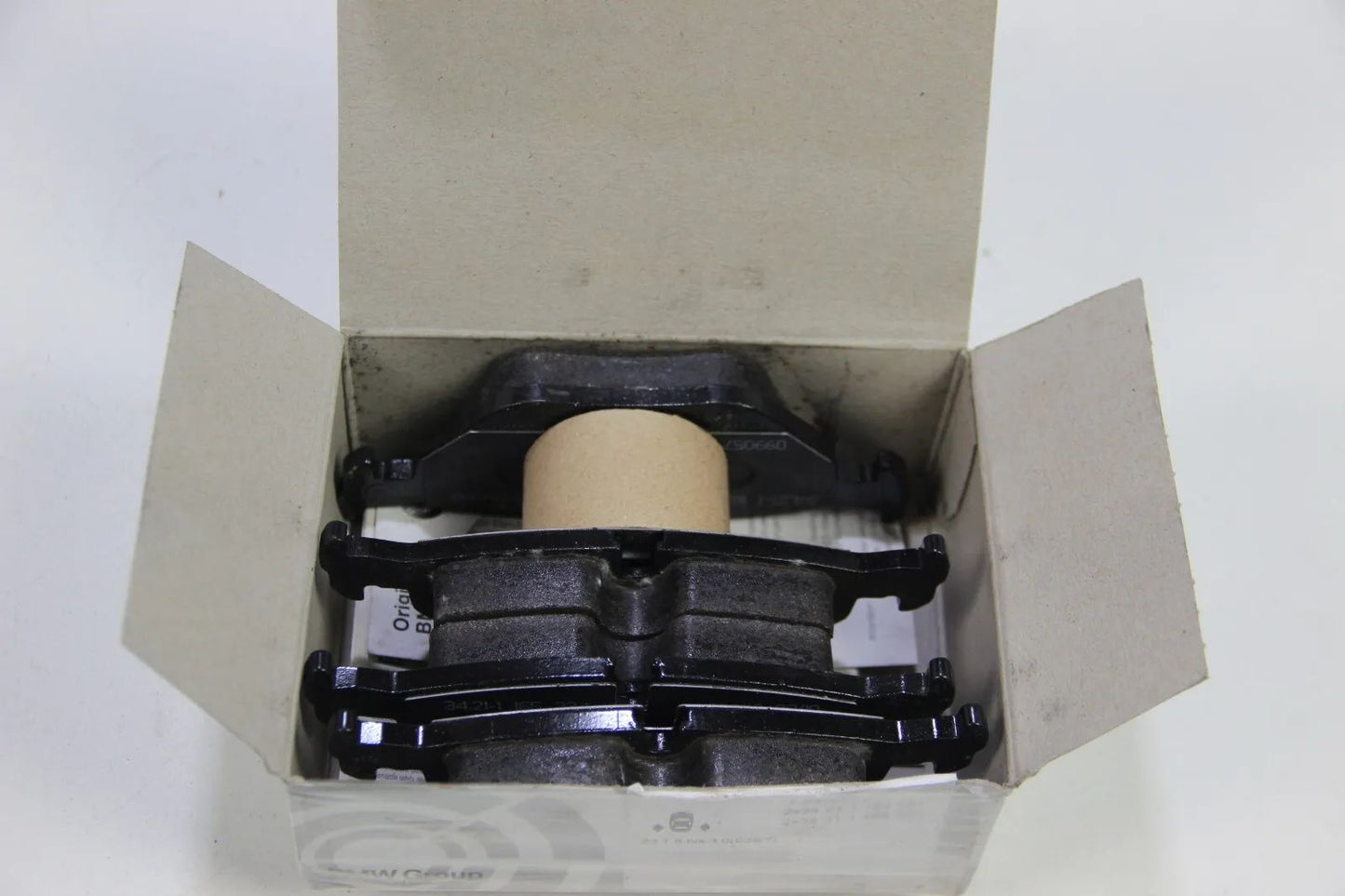 NEU Original BMW E36 Bremsbeläge hinten 316i-323i Z3 1.8-3.0 134216761238