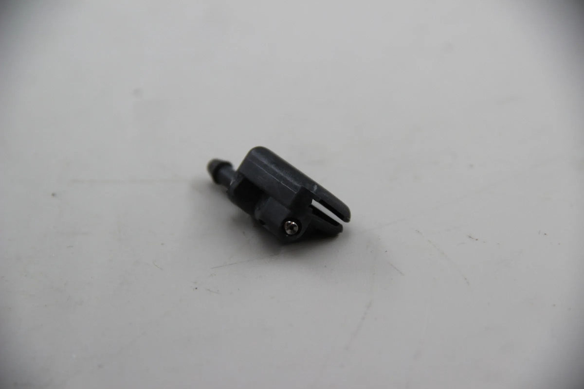 Orig BMW E36 316i 1.9 Compact Spritzdüse f. Heckscheibenwaschanlage 61688357813