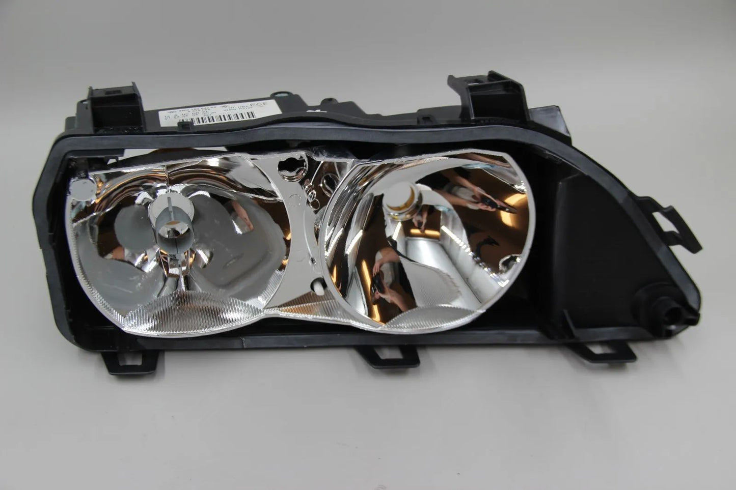 Original BMW E39 Scheinwerfergehäuse mit Einsatz rechts 63128378008