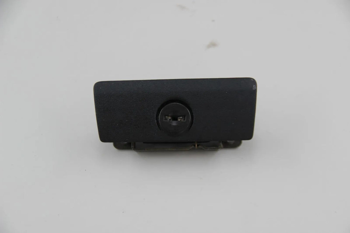 Original BMW E28 Limousine Reparatursatz/Set Gleichschliessung NOS 32311152271