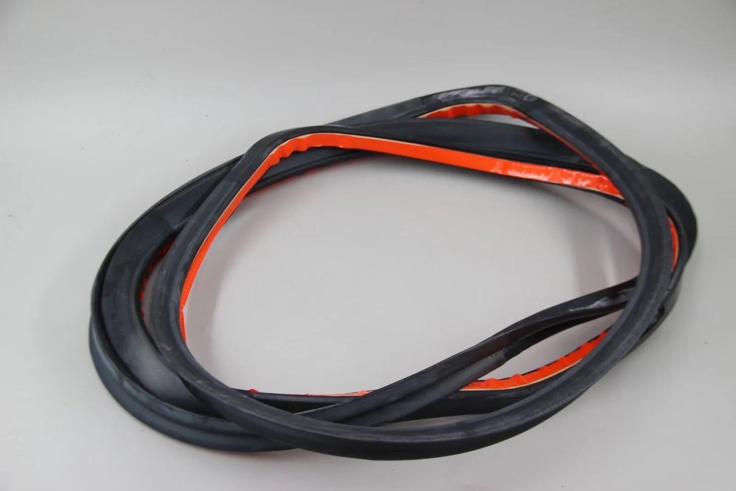 Original BMW E34 Limo Türdichtung Dichtung Tür hinten links 51229061485